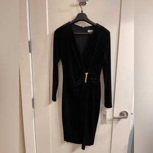 Women's Faux-Wrap Long-Sleeve Velvet Sheath Dress